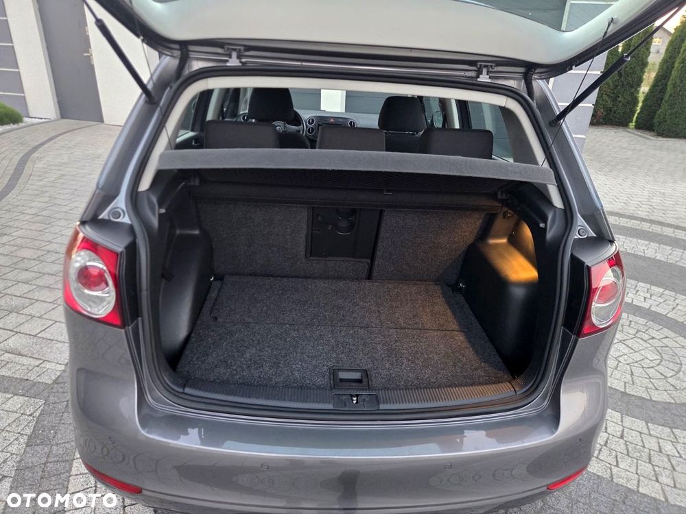 Volkswagen Golf Plus - 32