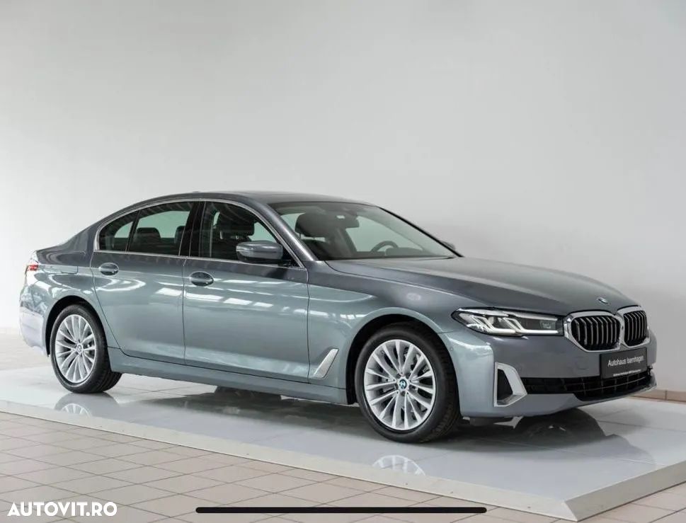 BMW Seria 5 520d AT - 4