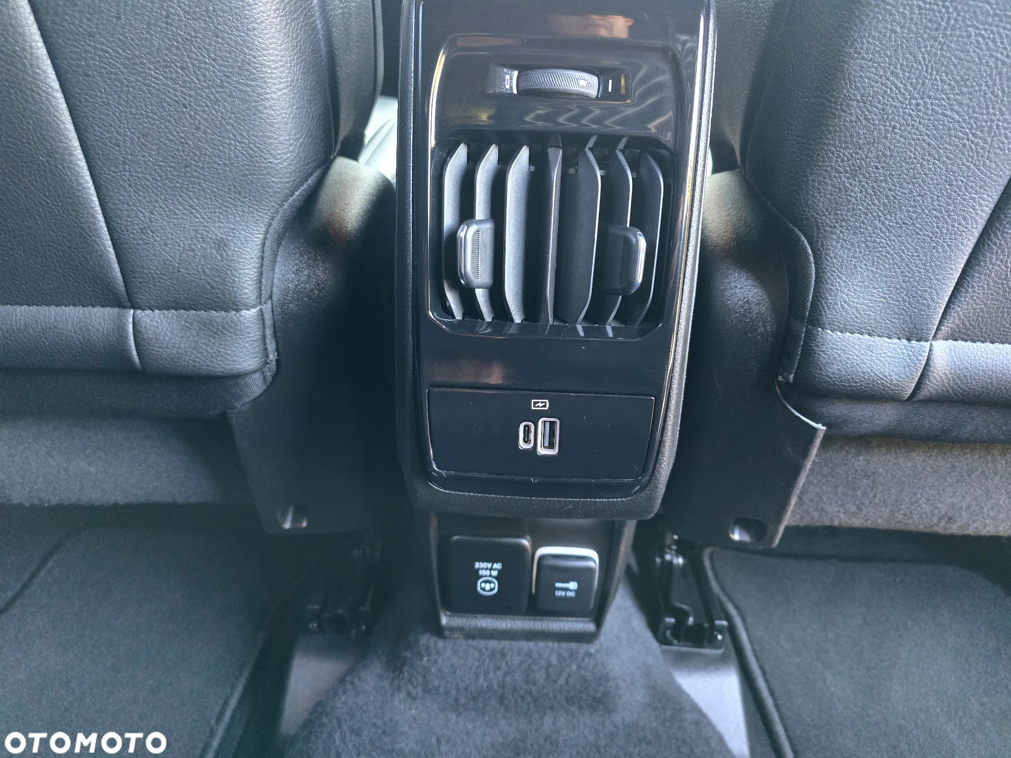 Jeep Compass 1.3 T-GDI 4xe PLUG-IN HYBRID Automatik S - 24
