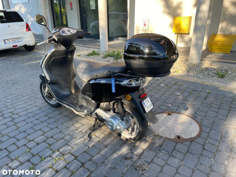 Piaggio FLY - 5