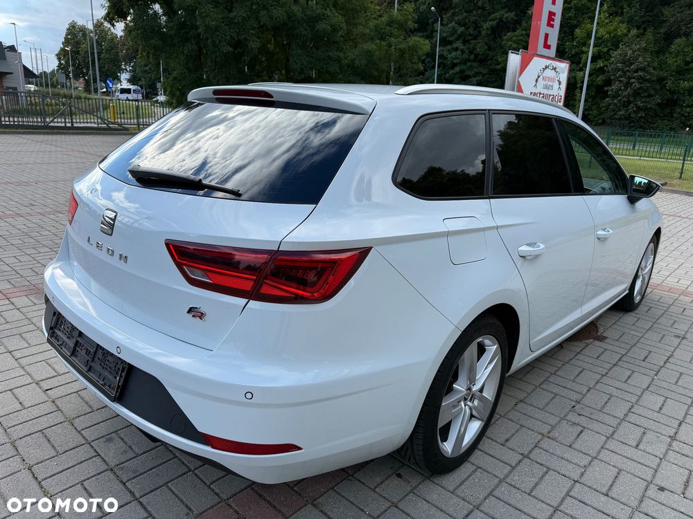 Seat Leon 2.0 TDI DSG Style Edition - 3