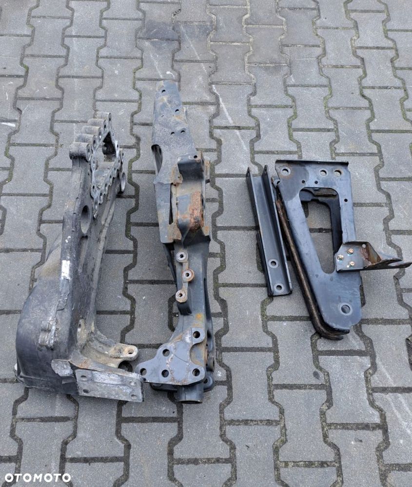 PRZEDŁUŻENIE RAMY MERCEDES ACTROS MP4 LEWE/PRAWE - 7