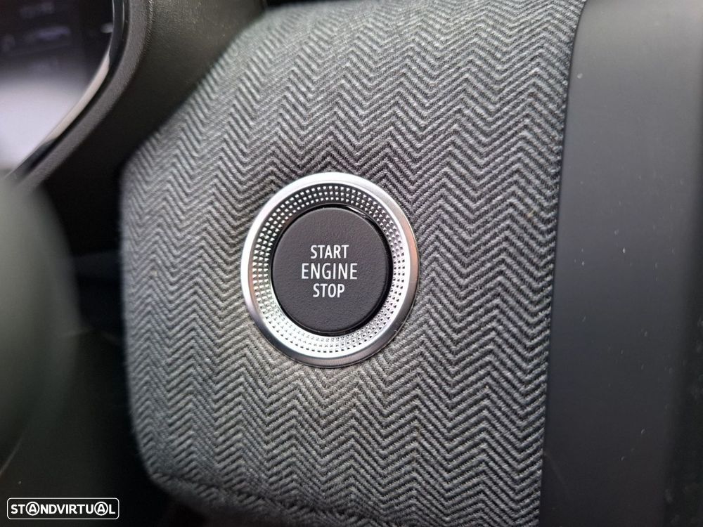 Renault Clio 1.0 TCe Techno — fotografia 18