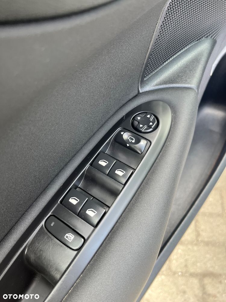 Citroën C4 HDi 150 Exclusive - 18