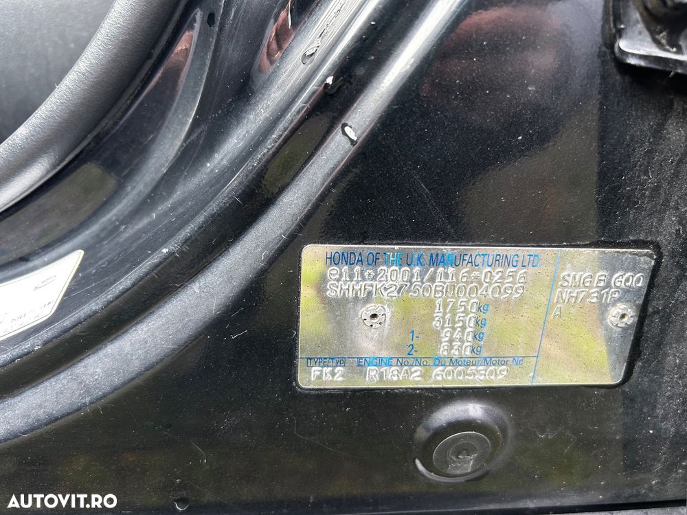 Honda Civic 1.8 SOHC i-VTEC MT GT - 9