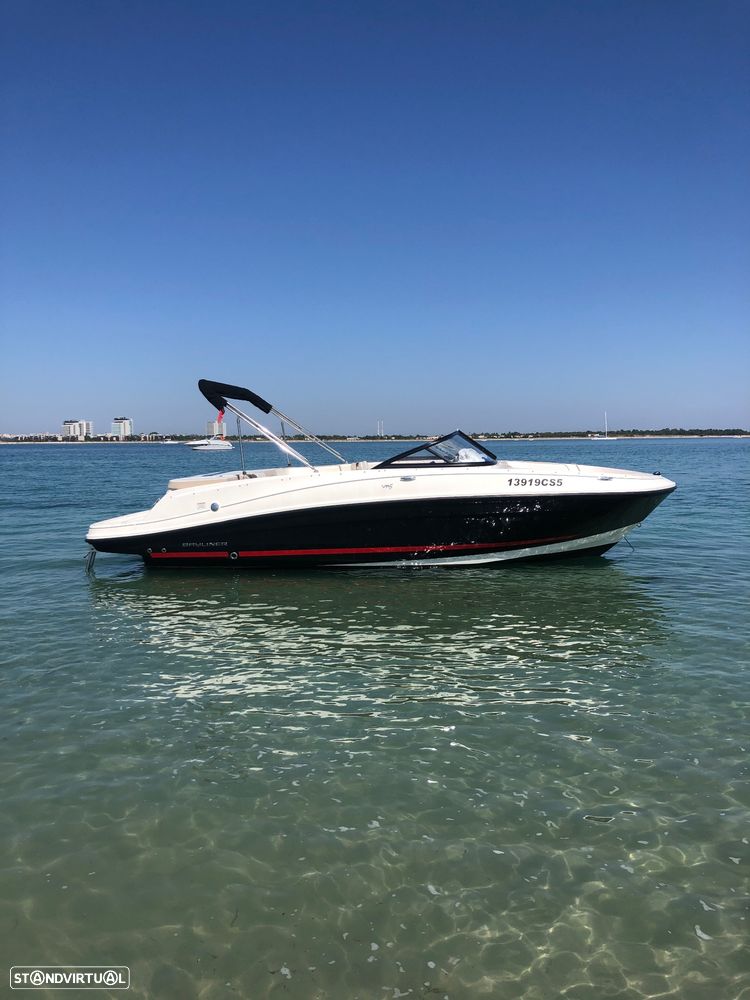 Bayliner VR5 - 1