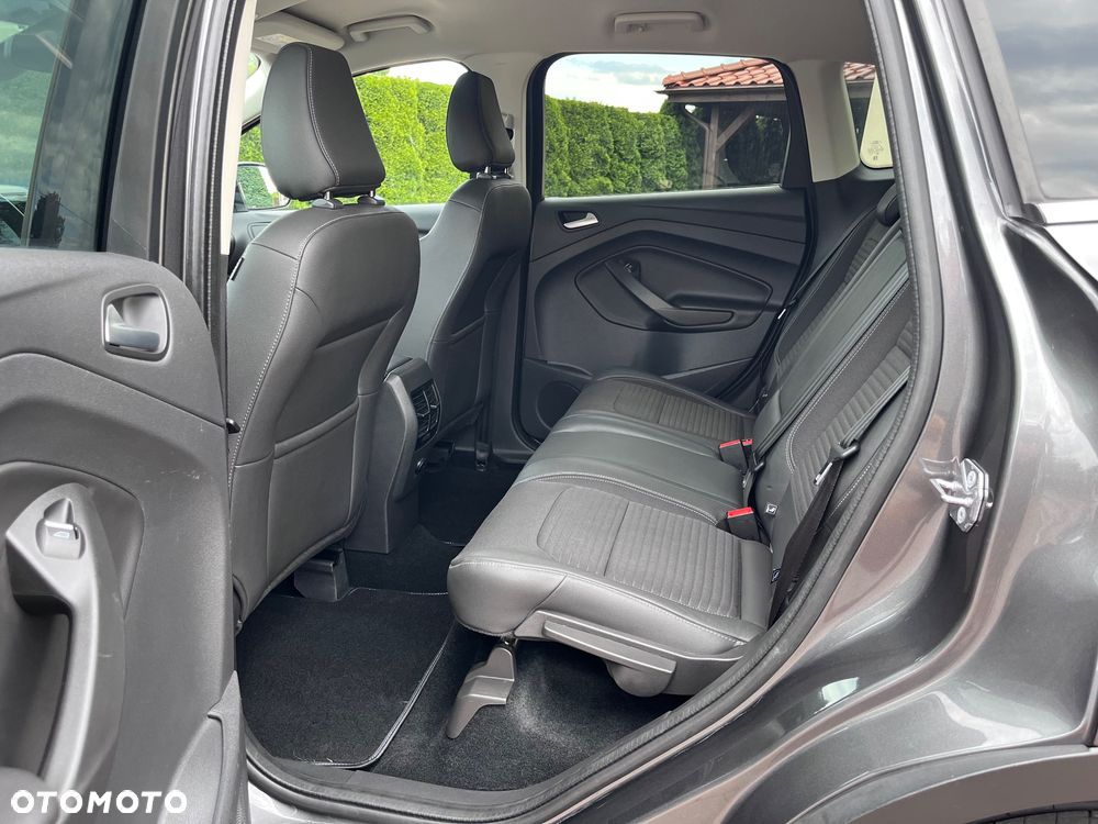 Ford Kuga 2.0 TDCi 4x4 Titanium - 20