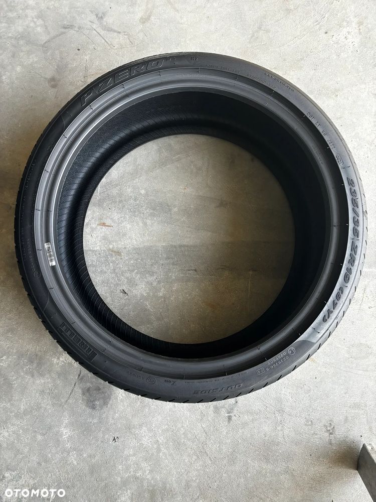 Opony letnie Pirelli P-Zero PZ3 N2 - 235/35R19 - 3