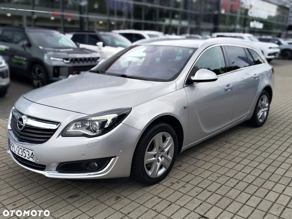 Opel Insignia 1.6 T Cosmo - 1