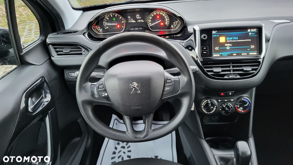 Peugeot 208 1.2 PureTech Active - 8