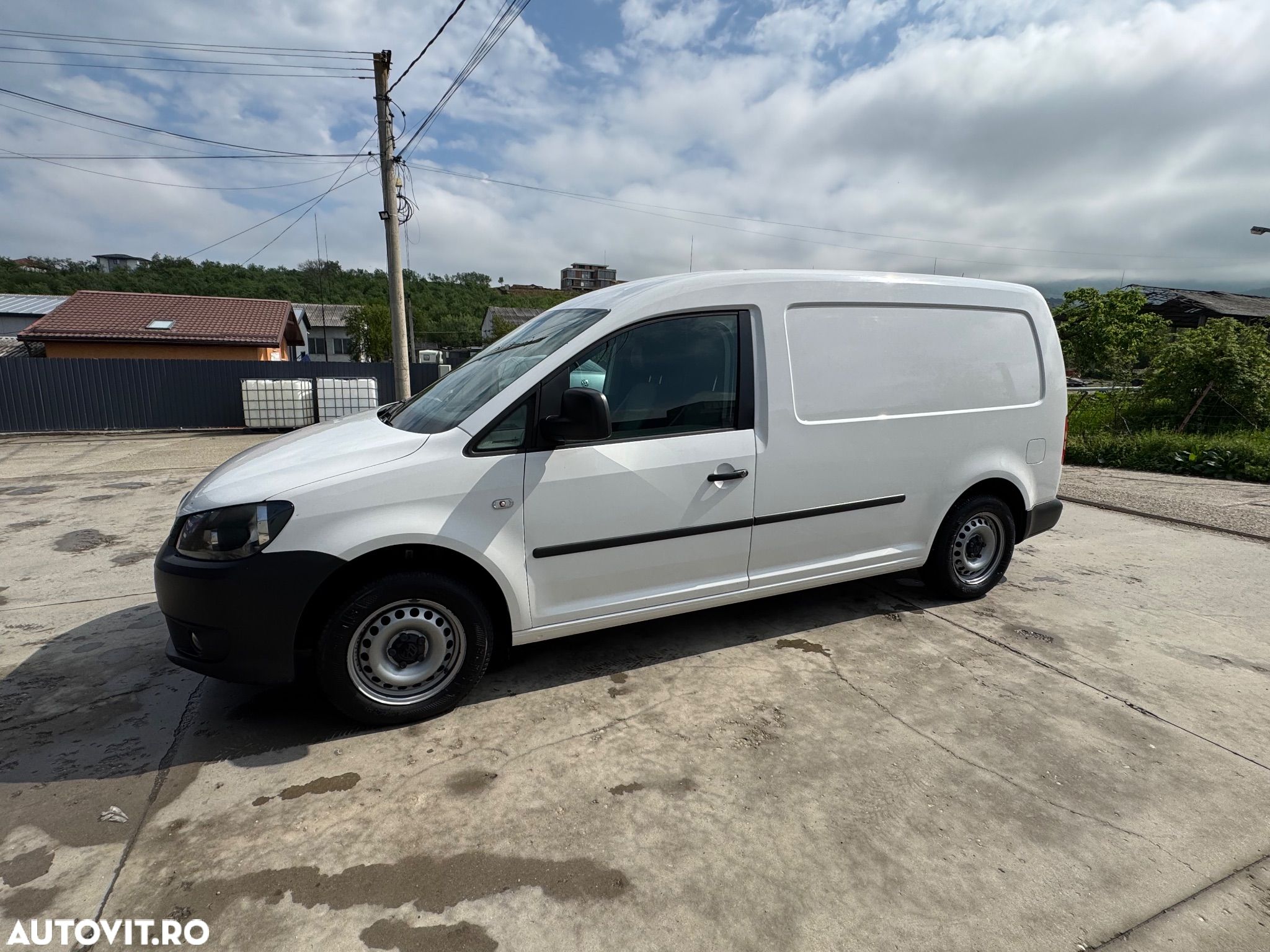 Volkswagen Caddy - 1