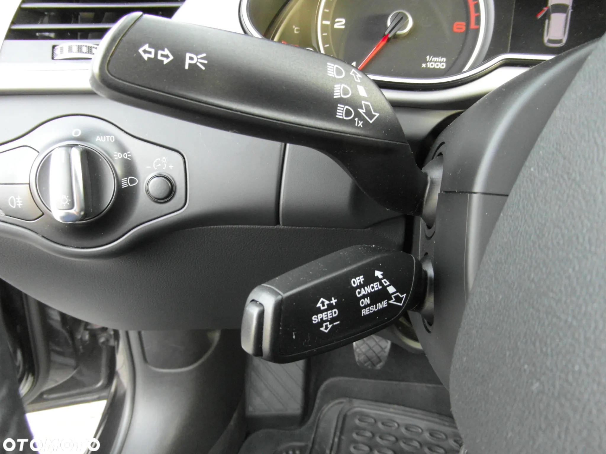 Audi A4 Avant 2.0 TDI DPF Attraction - 23
