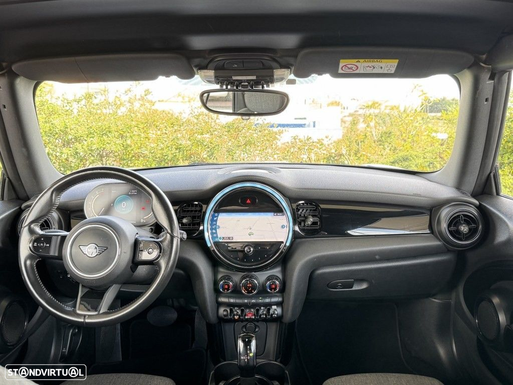 MINI Cabrio Cooper Premium Essential Auto - 20