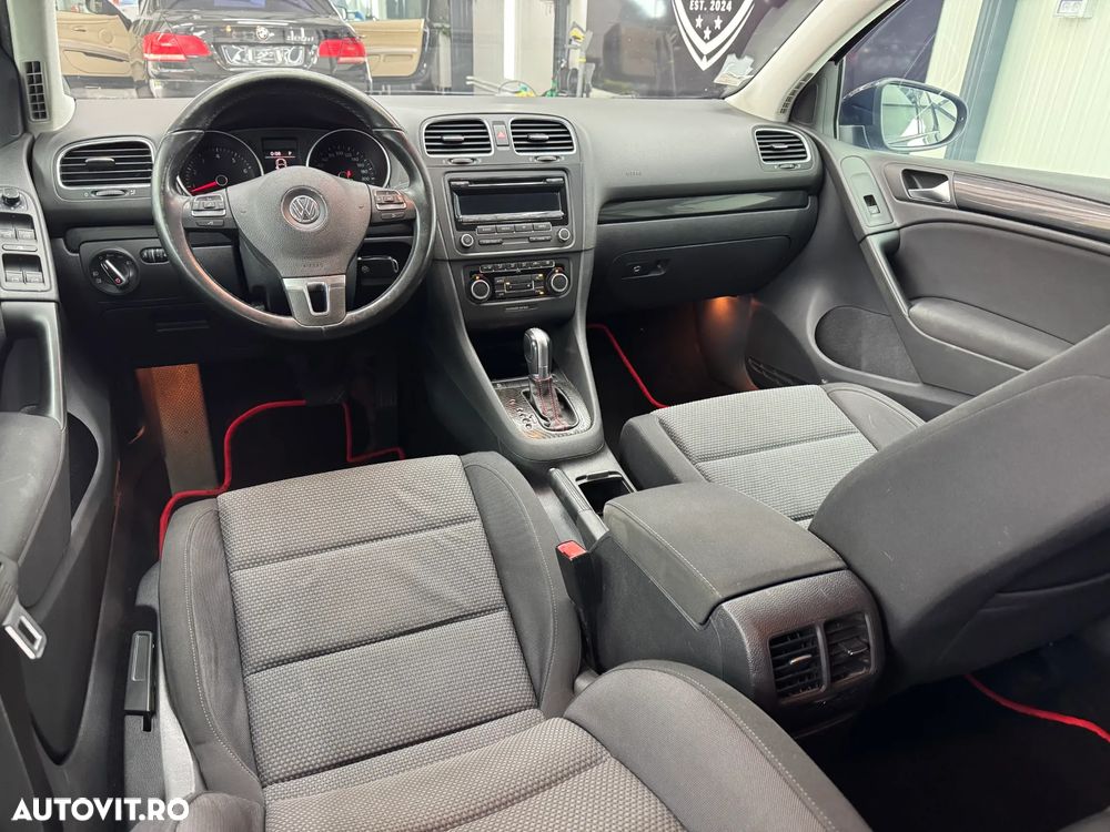 Volkswagen Golf 1.4 TSI BlueMotion Technology DSG Comfortline - 4