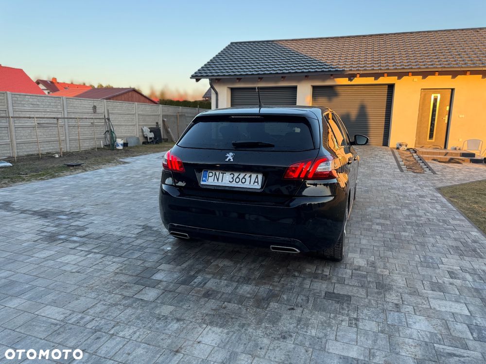 Peugeot 308 PureTech 225 EAT8 Stop & Start GT - 4