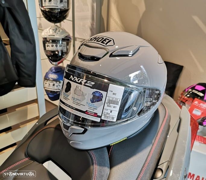 Capacete Shoei NXR2 - 1