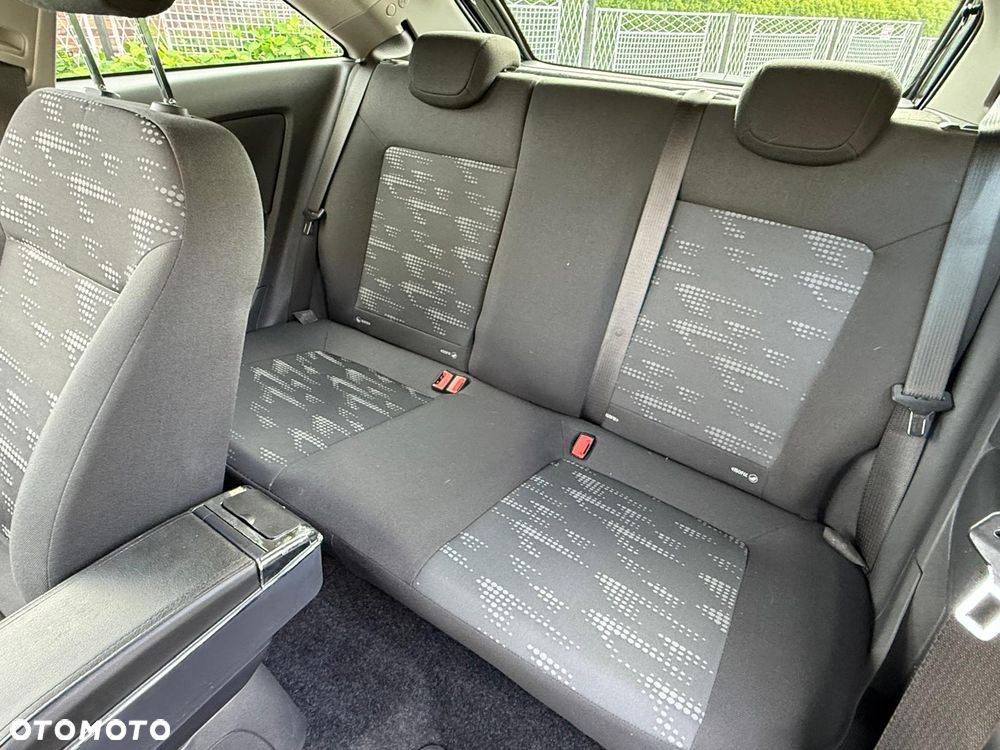 Opel Corsa 1.2 16V EcoFLEX Satellite - 11