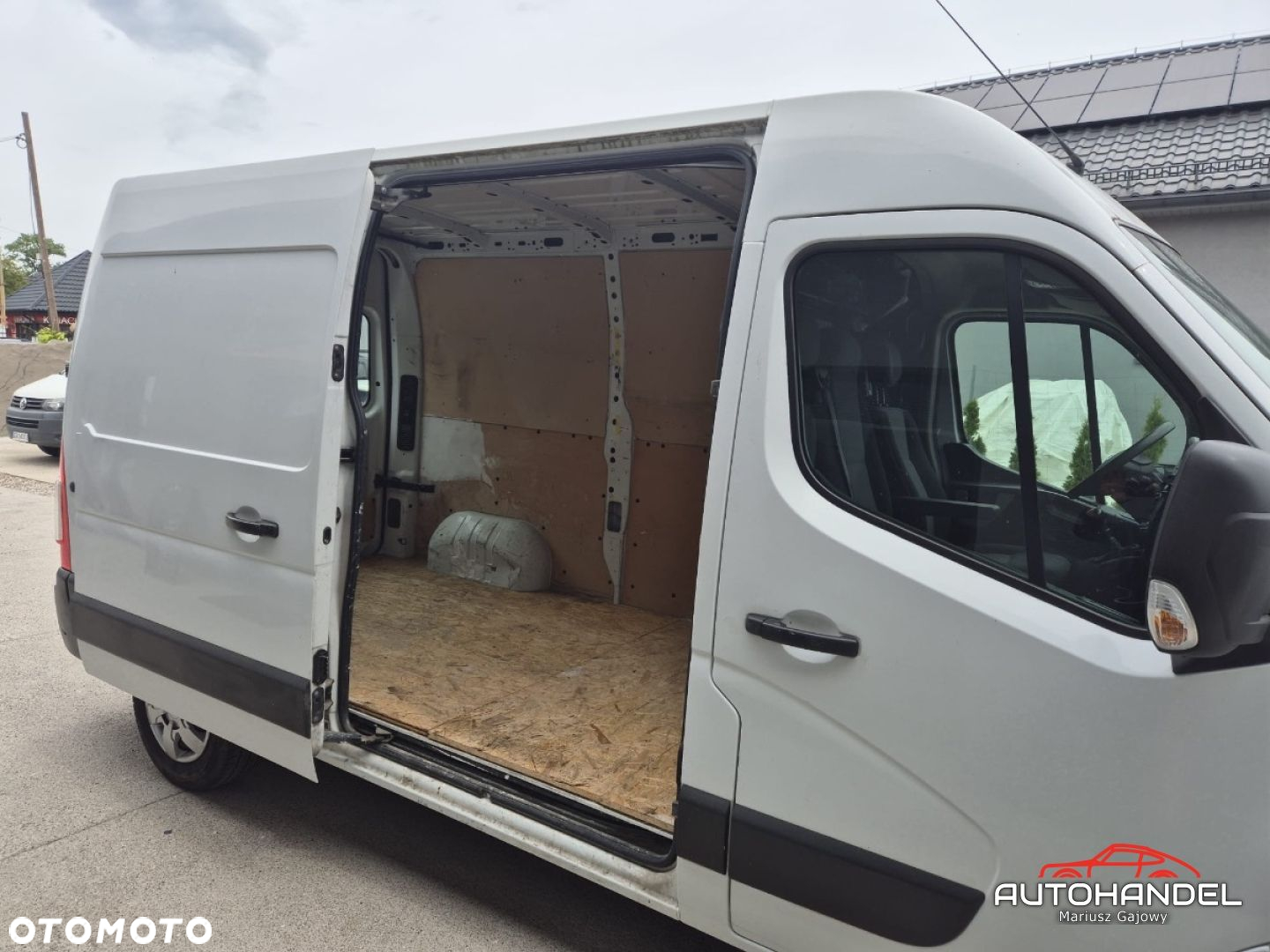 Nissan NV400 - 4