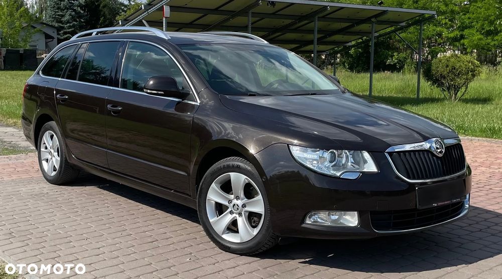 Skoda Superb 2.0 TDI Elegance - 13
