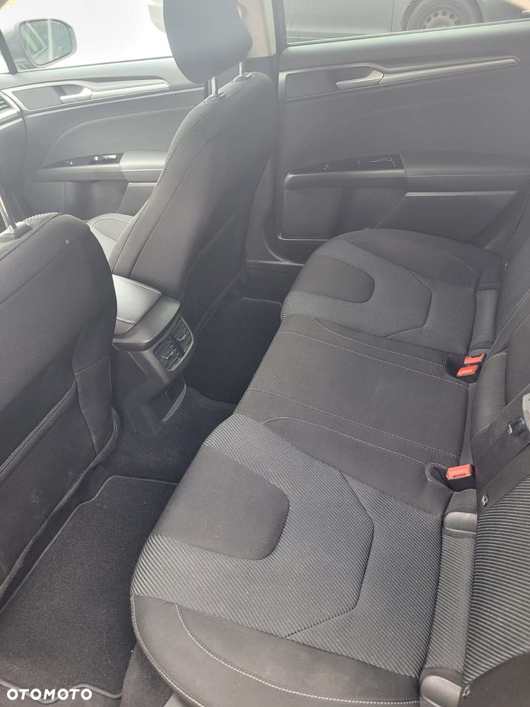 Ford Mondeo - 4