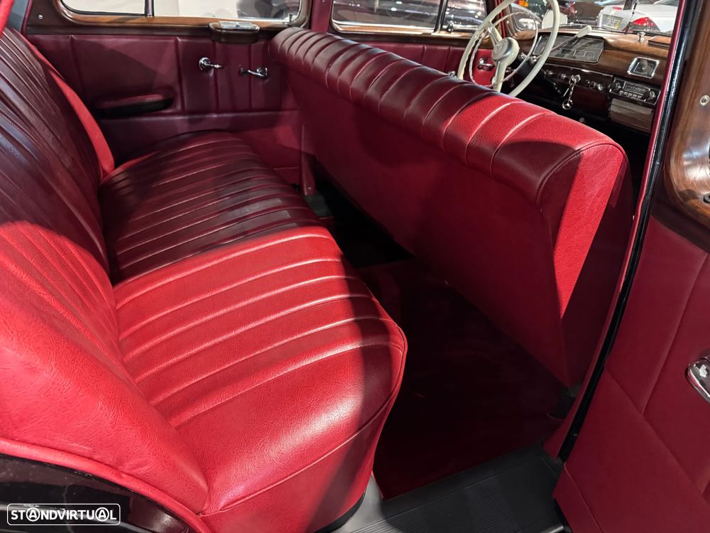 Mercedes-Benz MB180 - 36