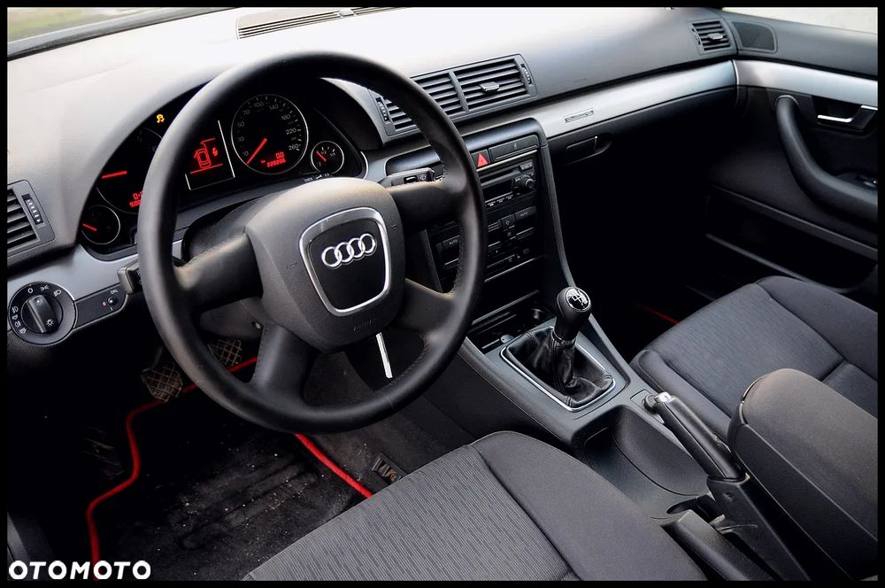 Audi A4 Avant - 5