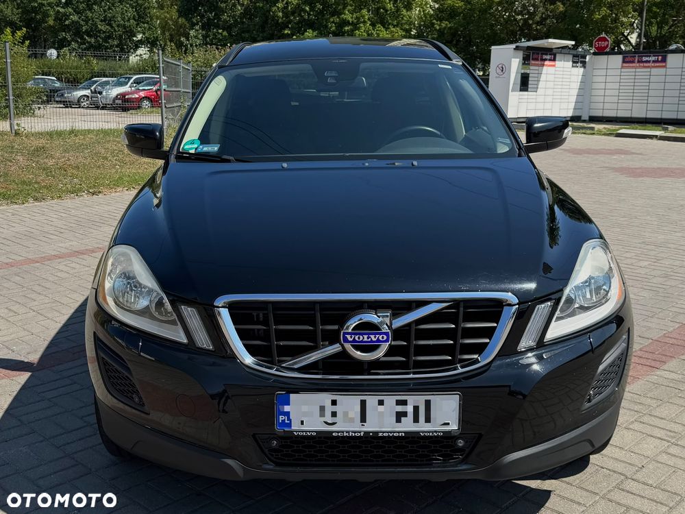 Volvo XC 60 D3 Momentum - 3