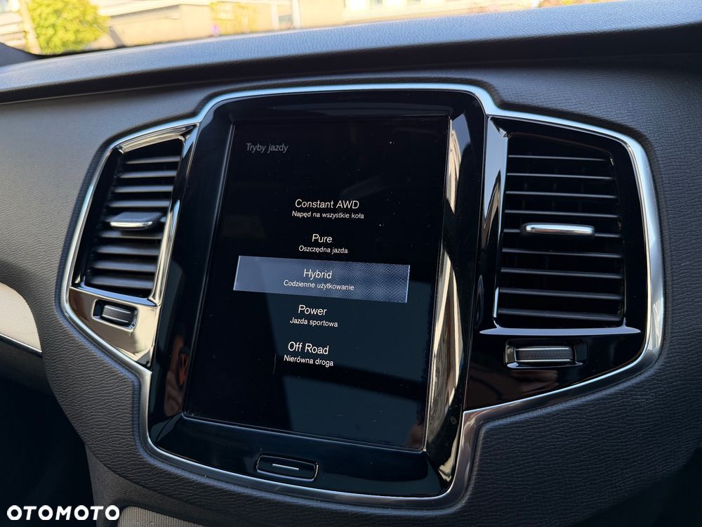 Volvo XC 90 T8 AWD Twin Engine Geartronic RDesign - 22