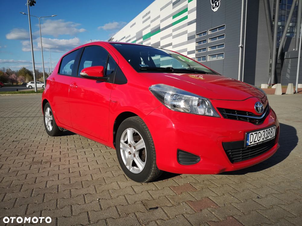Toyota Yaris 1.0 VVT-i Life - 1