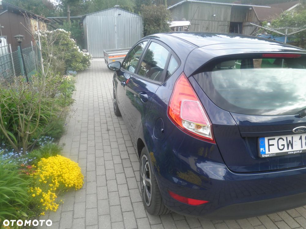 Ford Fiesta 1.25 Trend - 11