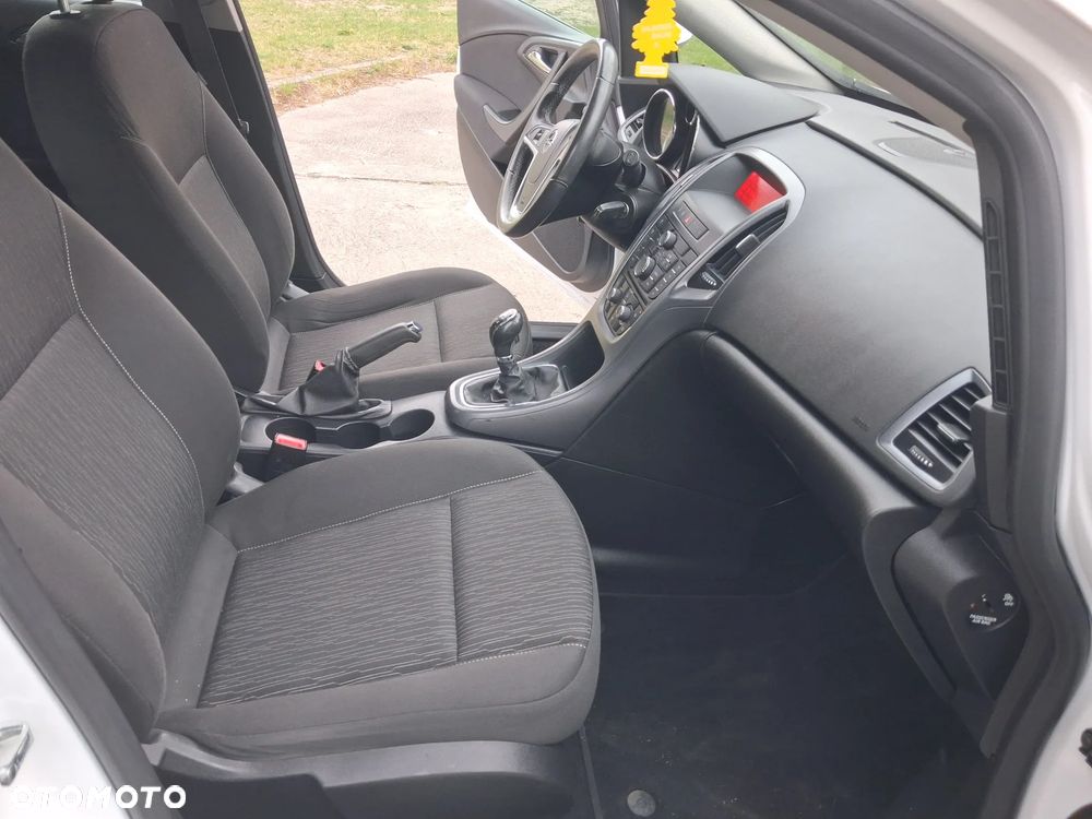 Opel Astra 1.6 Style - 8