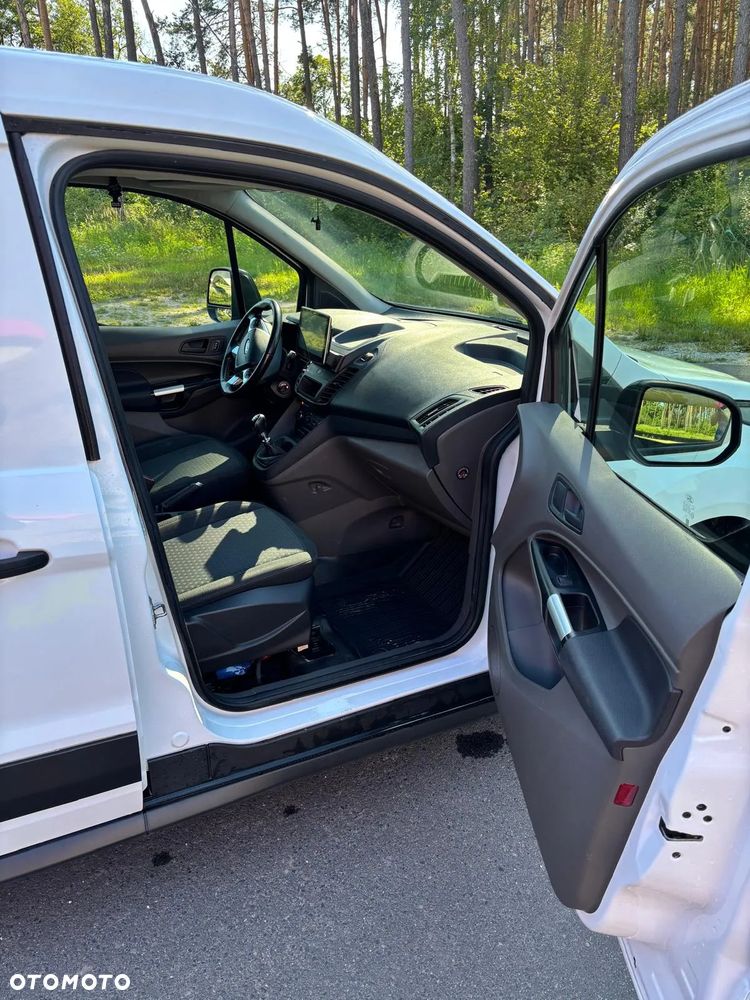 Ford Transit Connect - 14
