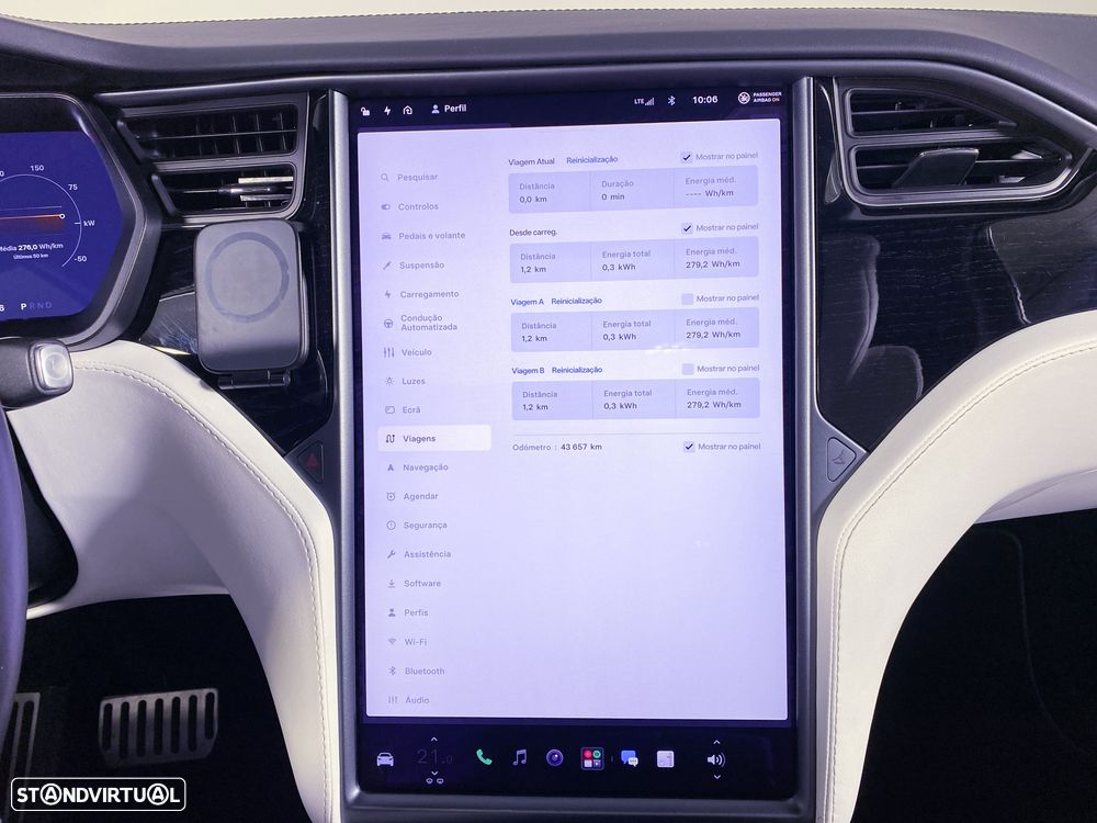 Tesla Model X 100D - 18
