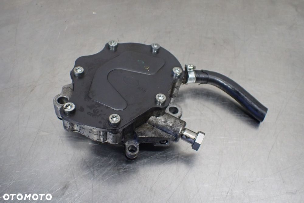 VACUM POMPA VOLKSWAGEN TOUAREG 5.0TDI LA2231010 - 1