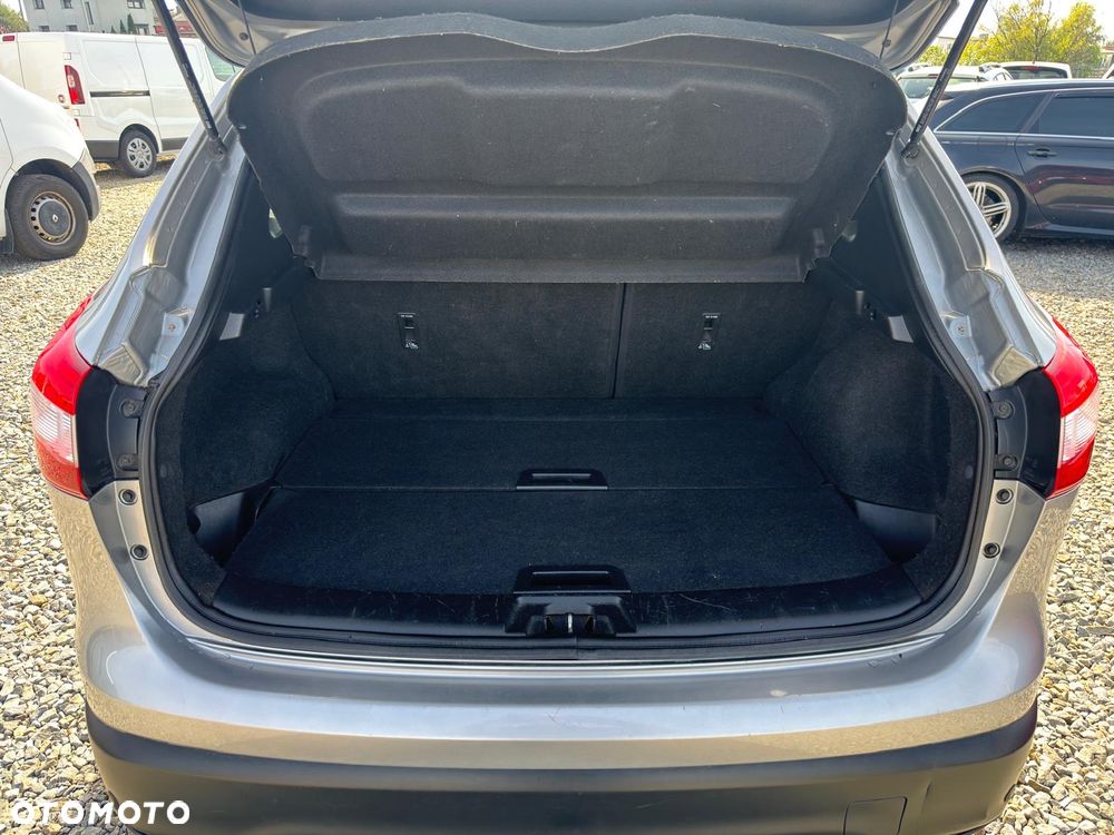 Nissan Qashqai 1.6 dCi DPF Start/Stop tekna - 16