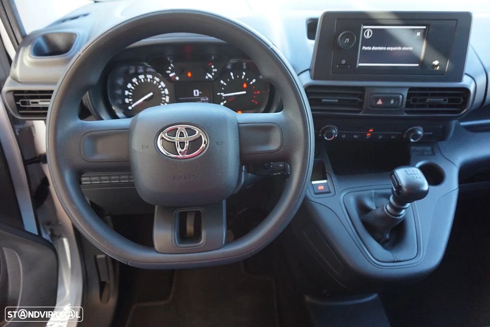 Toyota Proace City 1.5D 102 3 lug. Comfort IVA dedutível - 43