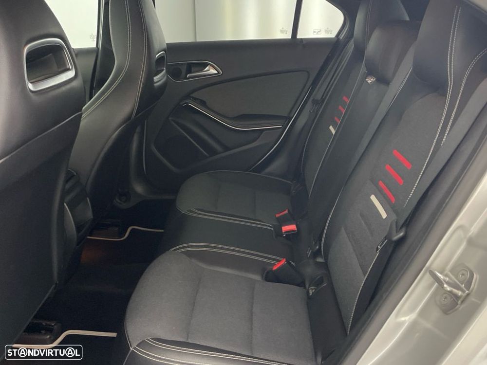 Mercedes-Benz A 180 d Style - 12