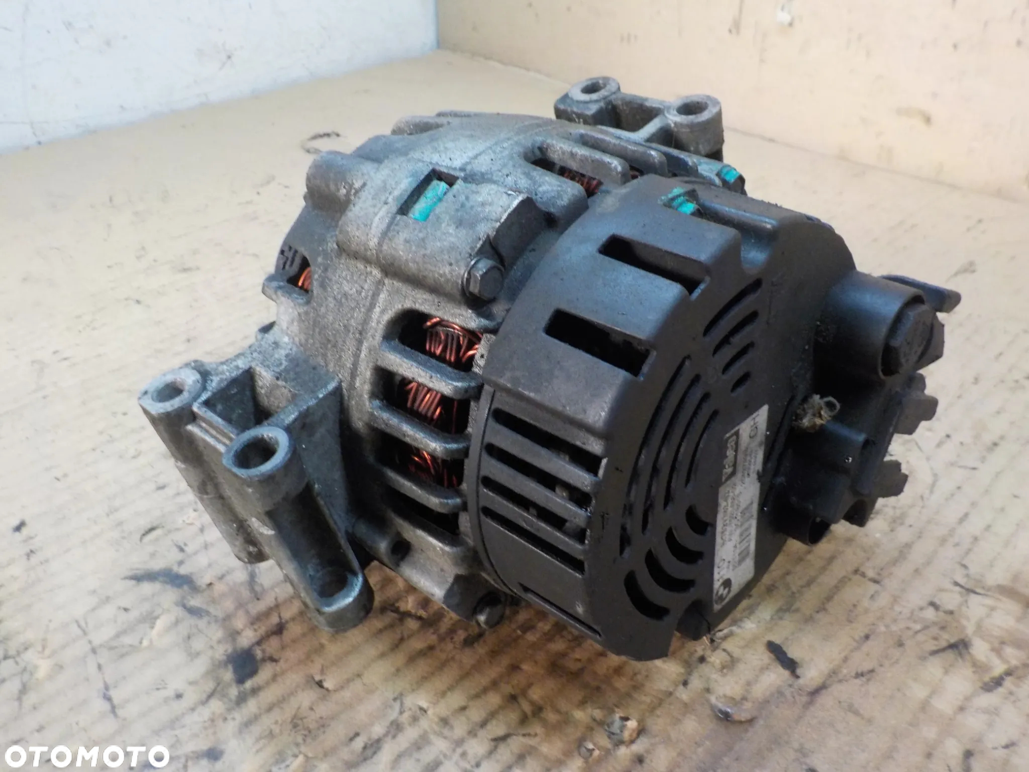 BMW SERIA 3 E46 1.8 B ALTERNATOR 7521382-02 - 3