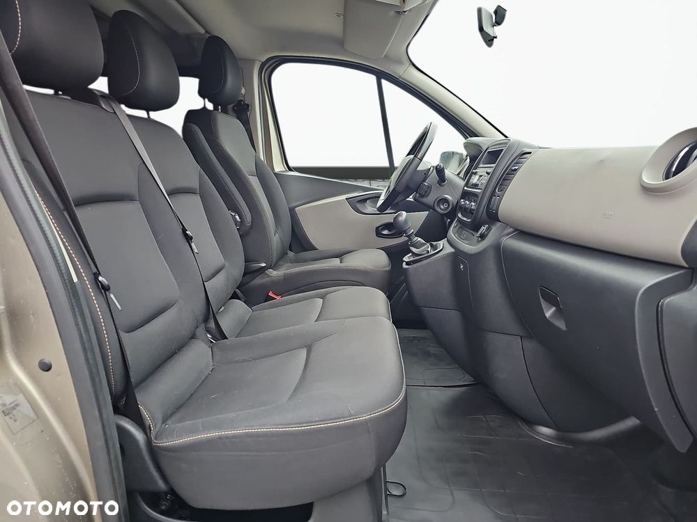 Renault Trafic 1.6 dCi - 17