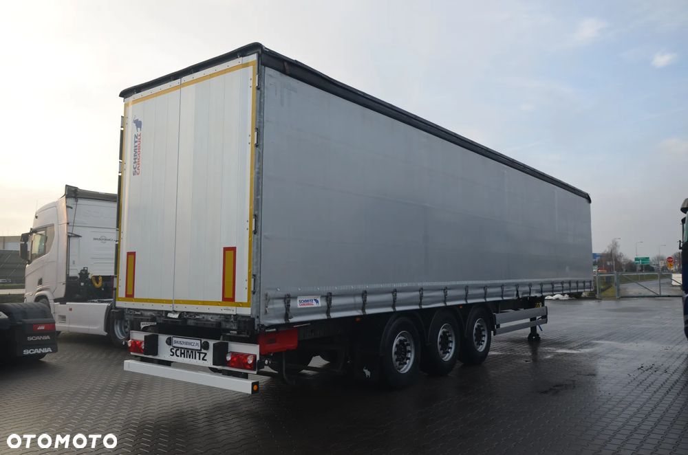 Schmitz Cargobull 2022r / OŚ PODNOSZONA / CODE XL / OCYNK / 0642 - 4