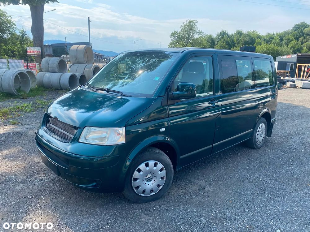 Volkswagen Multivan - 1