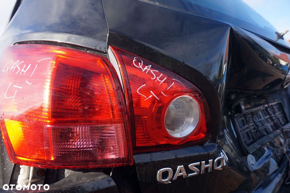 LAMPA TYLNA LEWA KLAPY BAGAŻNIKA QASHQAI I J10 26555-JD800 NISSAN 2006-2009 - 2