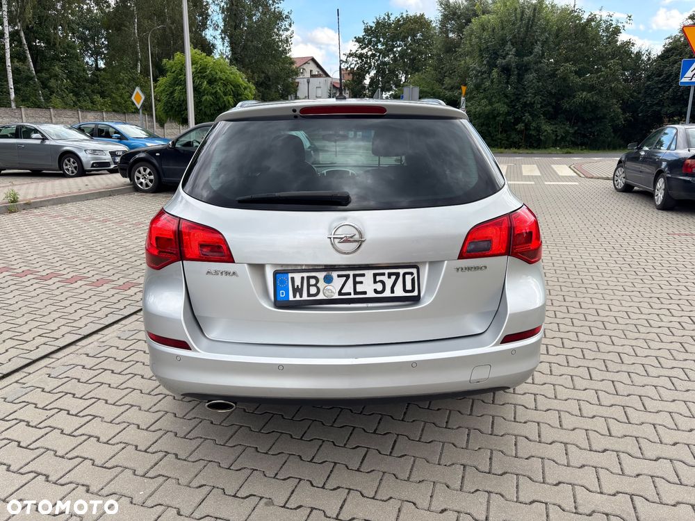 Opel Astra 1.4 Turbo - 13