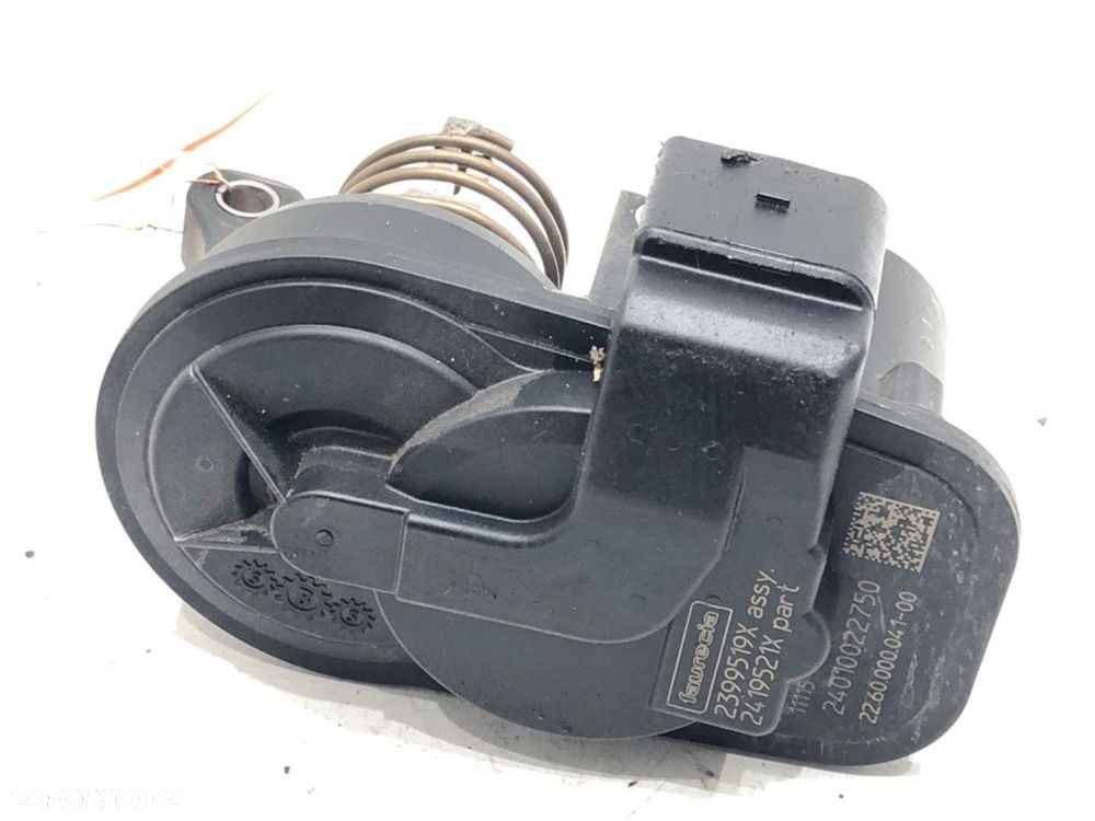 PRZEPUSTNICA WYDECHU  SKODA SUPERB IV Kombi (NZ5) 2023 - 2.0 TDI 110 kW [150 KM] olej napędowy 2023 - 3