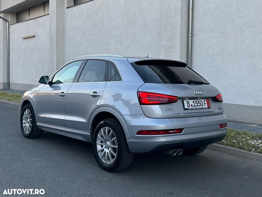 Audi Q3 2.0 TDI Quattro Stronic Sport - 4