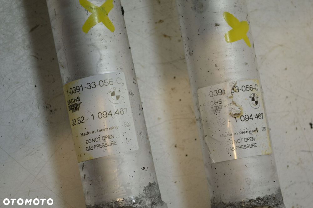 BMW E39 SEDAN AMORTYZATORY TYŁ KOMPLET LEWY PRAWY 1094467 - 4