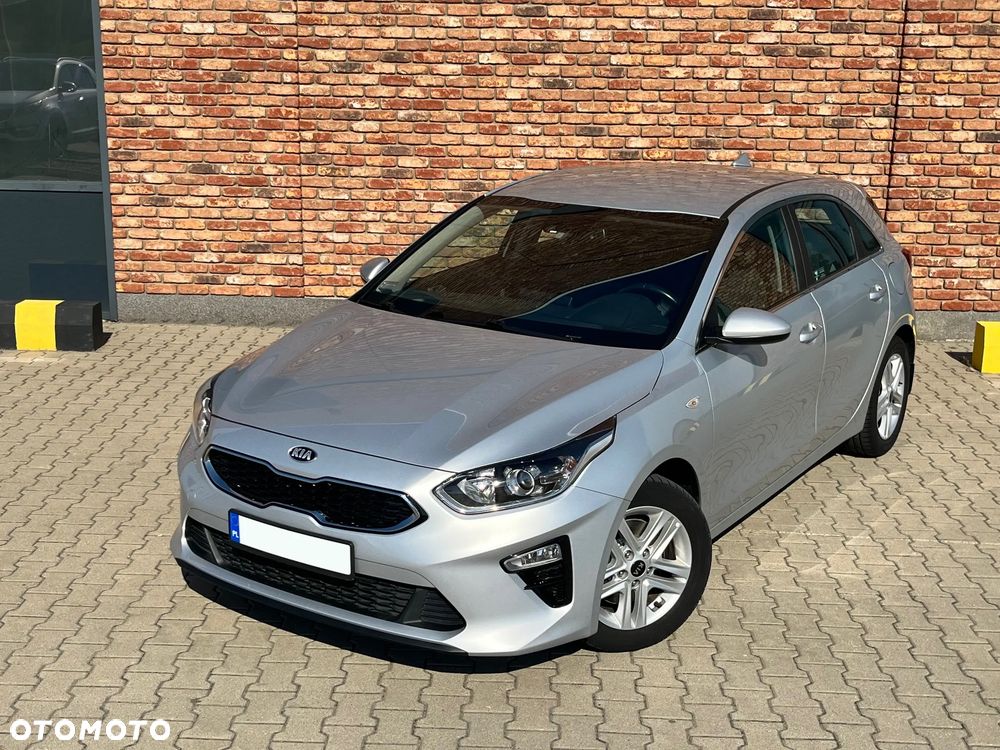 Kia Ceed 1.5 T-GDI M - 8