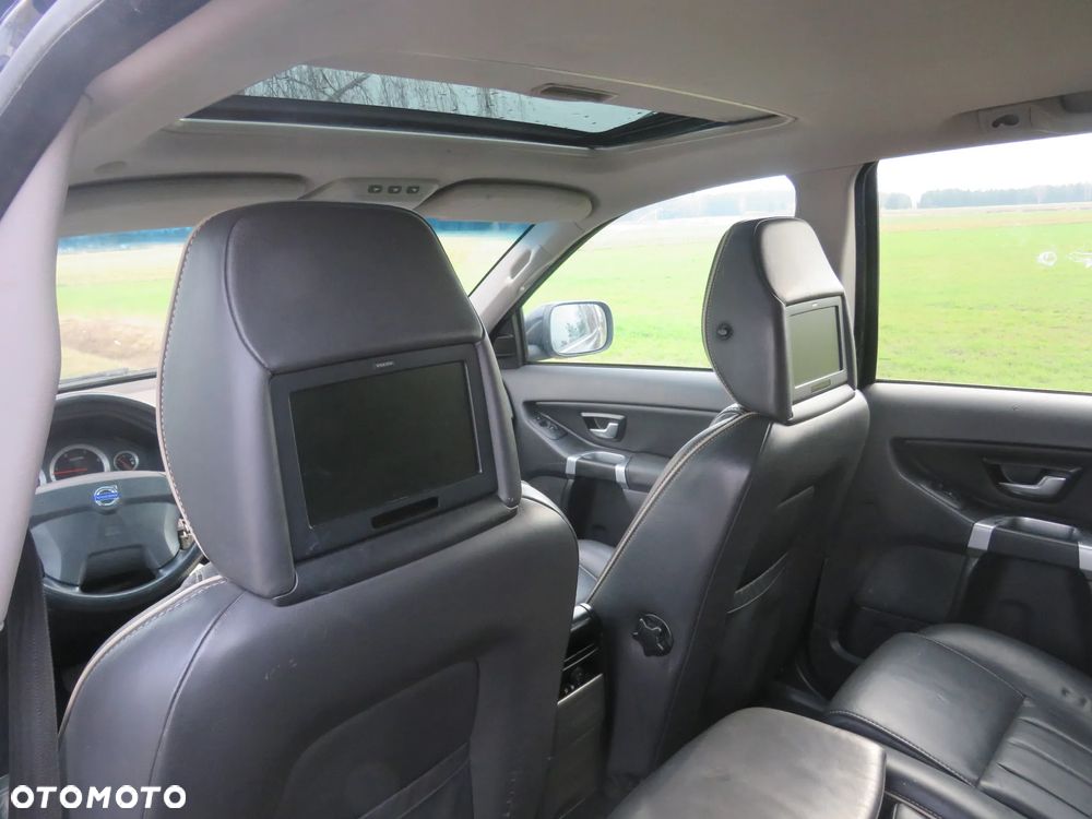 Volvo XC 90 - 13