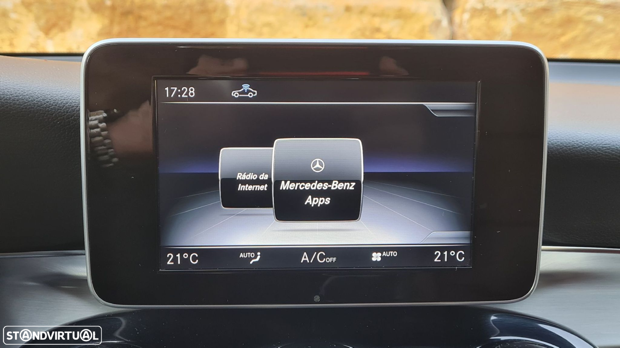 Mercedes-Benz GLC 220 - 25