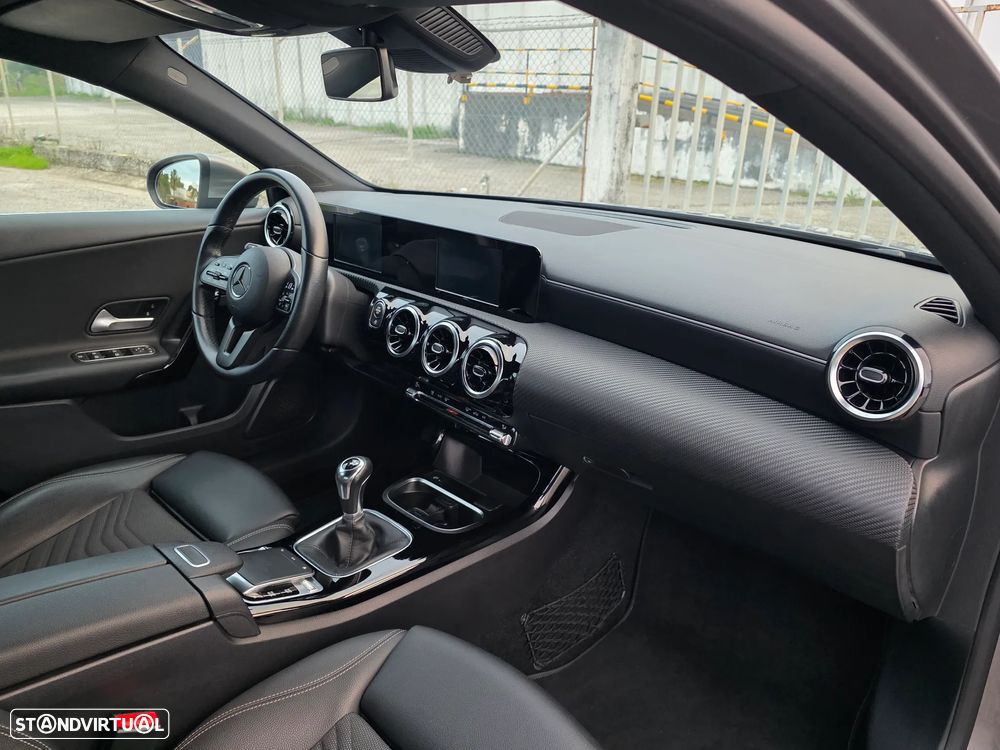 Mercedes-Benz A 160 Edition 2020 - 22